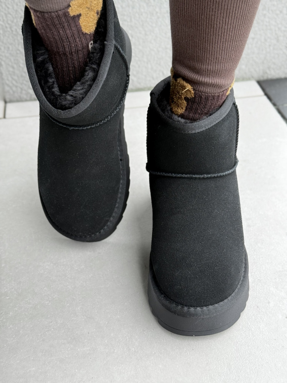 Śniegowce z Naturalnej Skóry – Ciepło, Styl i Komfort na Zimę