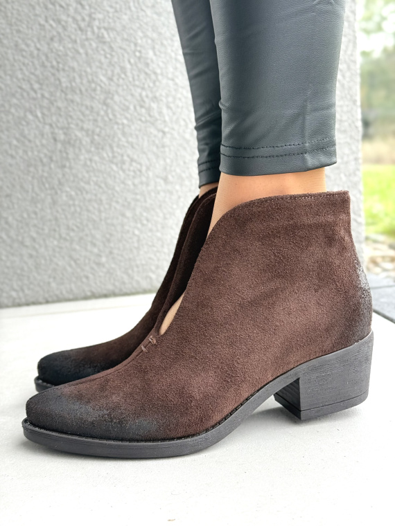 Botki ze skóry naturalnej OLEKSY – stworzone w Polsce z pasją