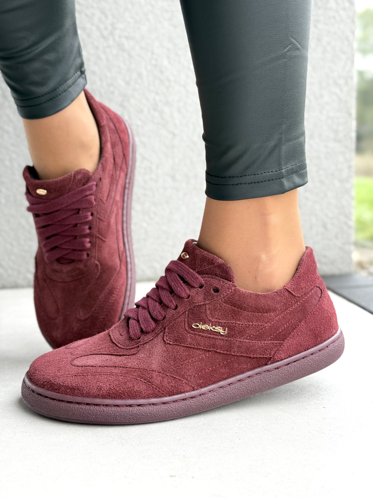 OLEKSY – sneakersy barefoot z naturalnej skóry, stworzone w Polsce