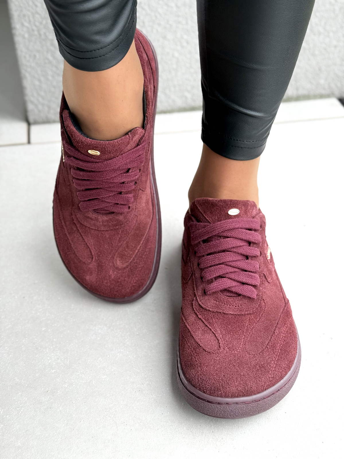 OLEKSY – sneakersy barefoot z naturalnej skóry, stworzone w Polsce