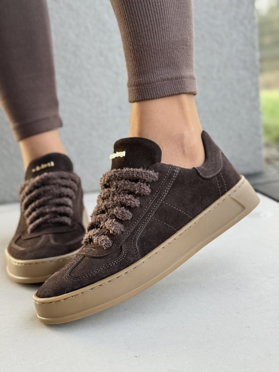 OLEKSY – skórzane sneakersy z naturalnej skóry, stworzone w Polsce