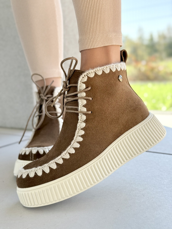 Stylowe śniegowce ze skóry naturalnej – połączenie mody i komfortu