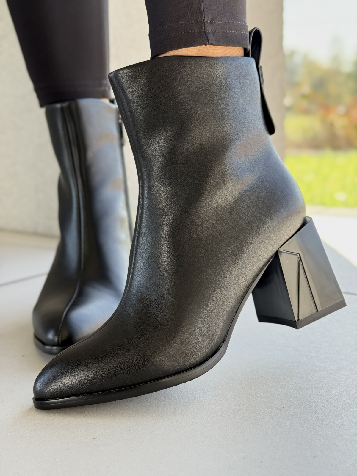 Botki OLEKSY ze skóry naturalnej – kobiecy styl bez kompromisów