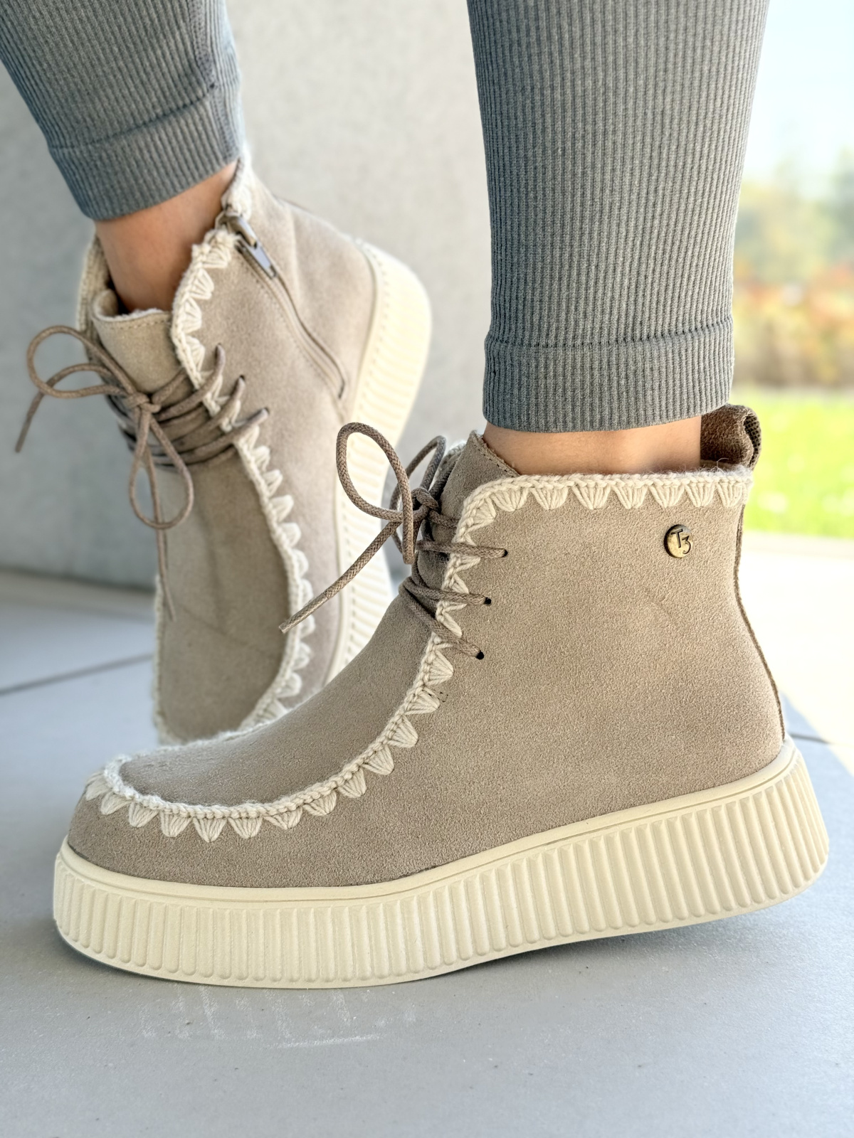 Śniegowce ze skóry naturalnej – ciepło, styl i wygoda w jednym