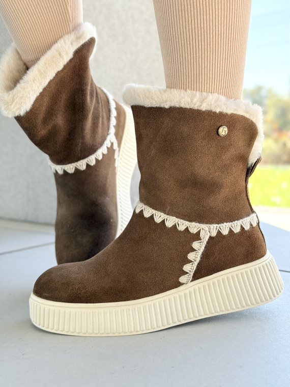 Śniegowce z naturalnej skóry – ciepło, styl i komfort