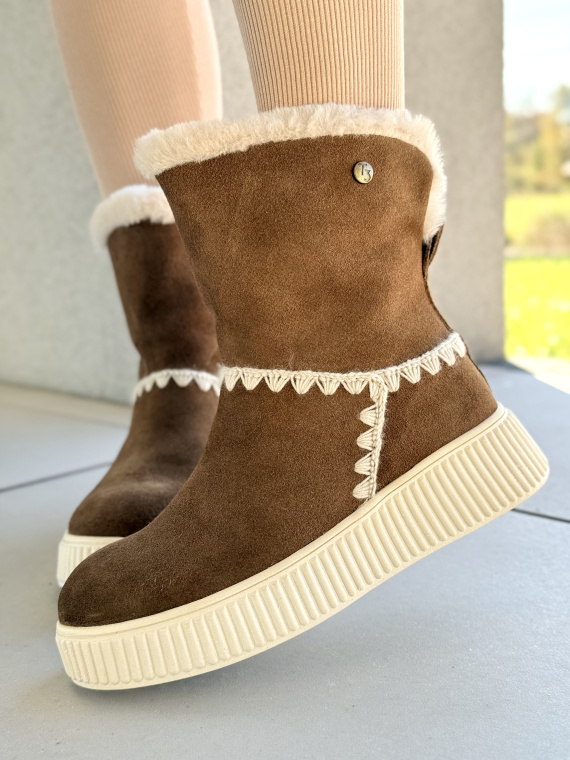 Śniegowce z naturalnej skóry – ciepło, styl i komfort