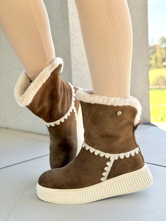 Śniegowce z naturalnej skóry – ciepło, styl i komfort