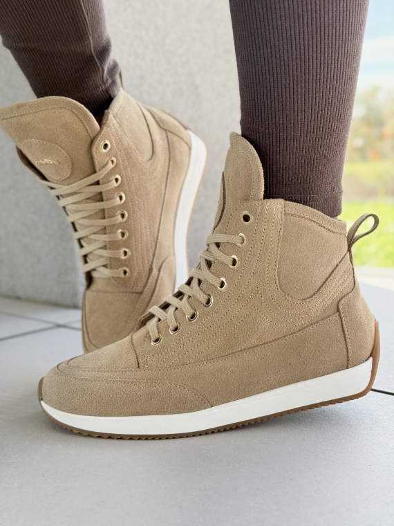 Naturalna skóra, polska jakość – sneakersy OLEKSY