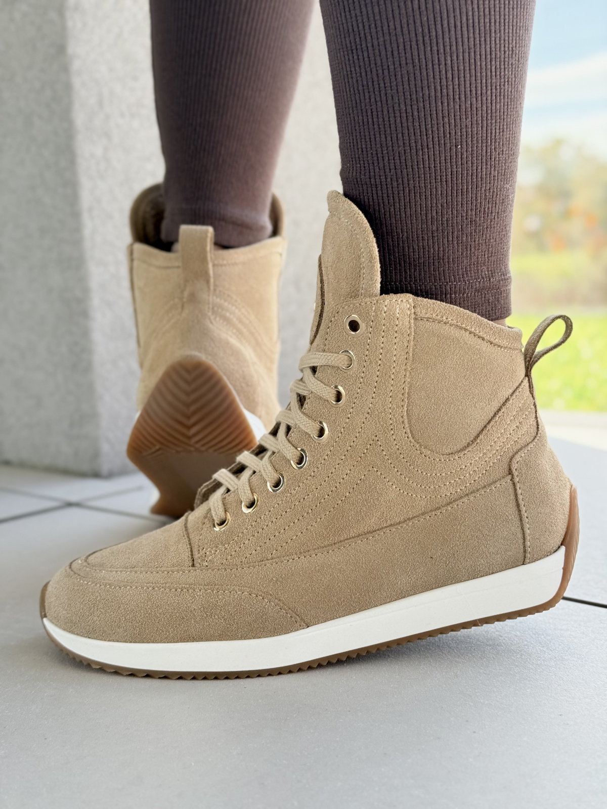 Naturalna skóra, polska jakość – sneakersy OLEKSY