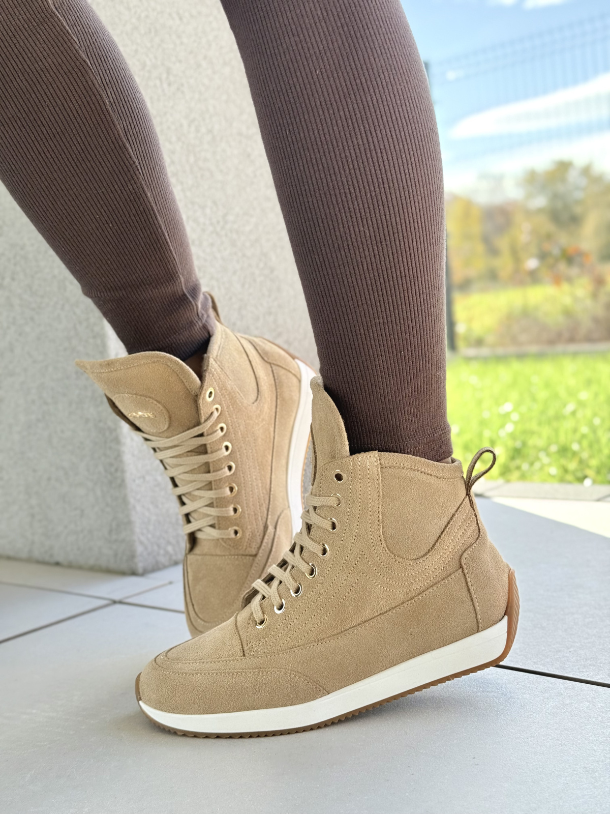 Naturalna skóra, polska jakość – sneakersy OLEKSY