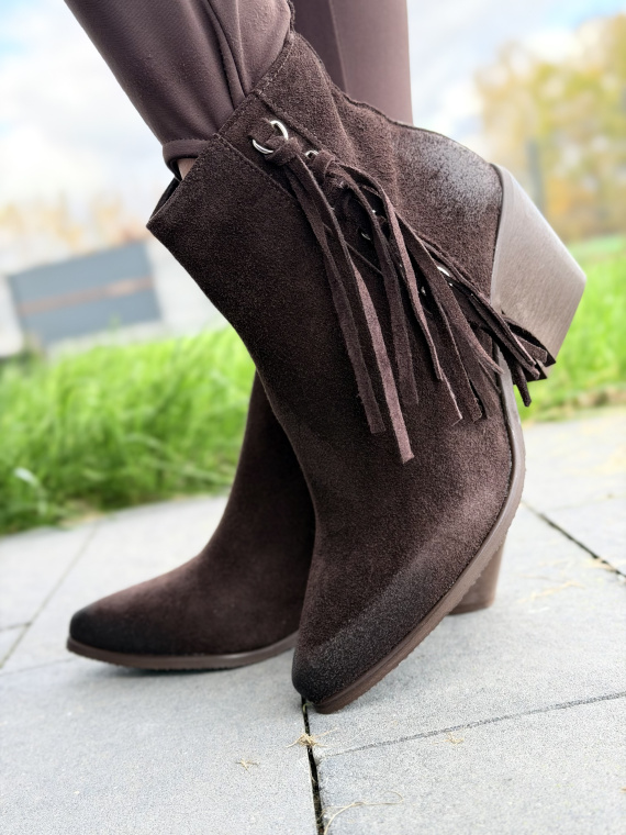 Naturalna skóra, polskie rzemiosło – kowbojki OLEKSY