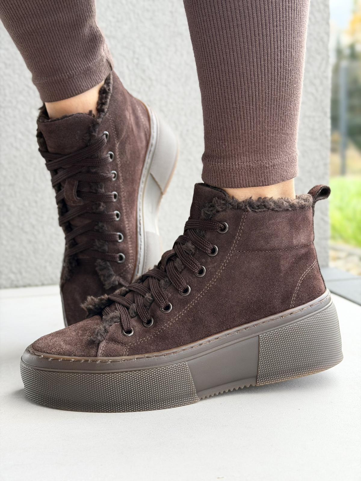 Sneakersy damskie ze skóry naturalnej Polskiej produkcji