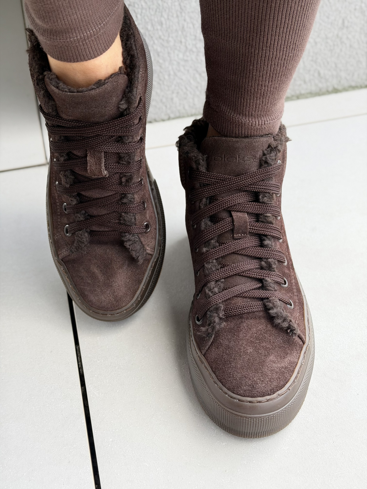 Sneakersy damskie ze skóry naturalnej Polskiej produkcji