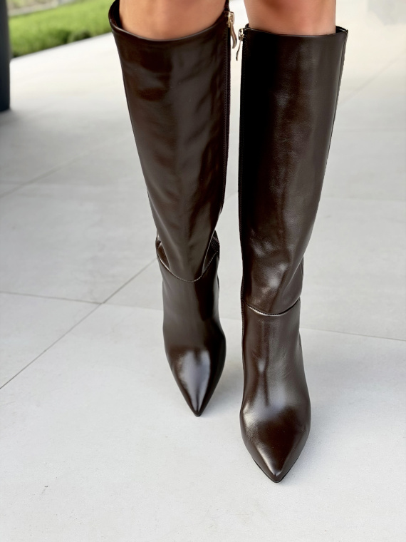 OLEKSY – klasyczne kozaki z naturalnej skóry stworzone w Polsce