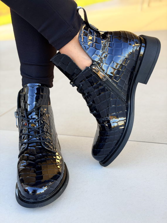 Botki damskie ze skóry naturalnej – elegancja na co dzień