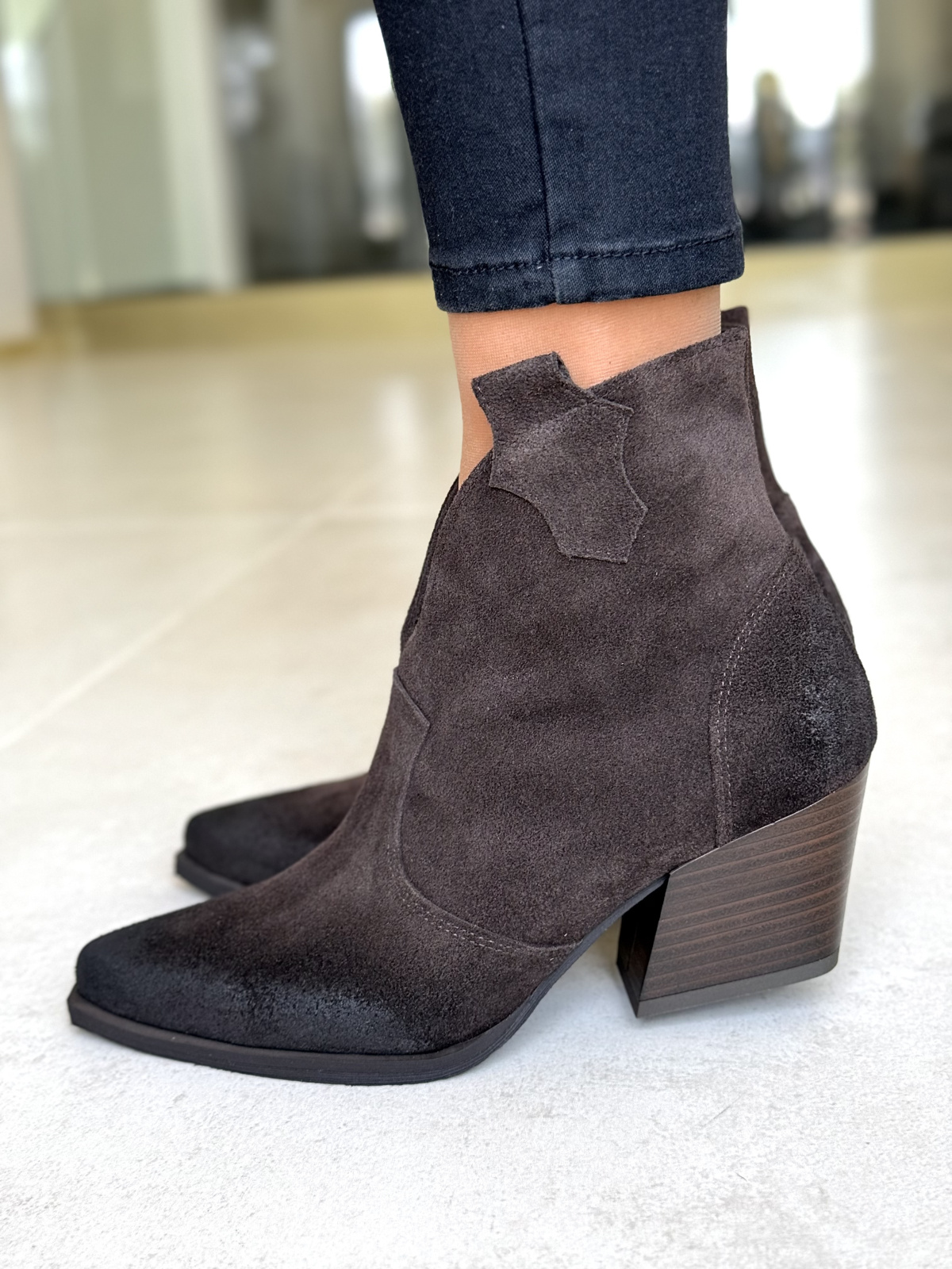 OLEKSY Natural Leather – kobiece kowbojki szyte w Polsce