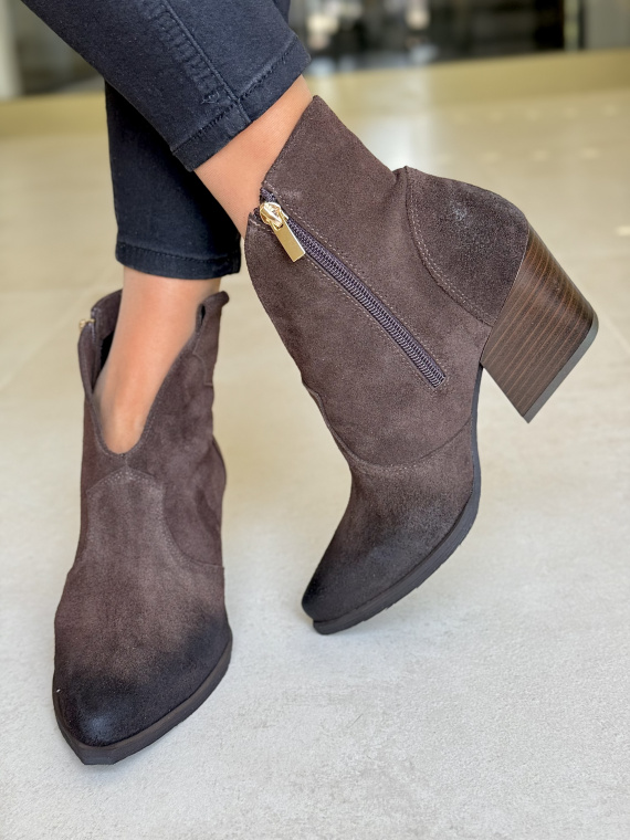 OLEKSY Natural Leather – kobiece kowbojki szyte w Polsce