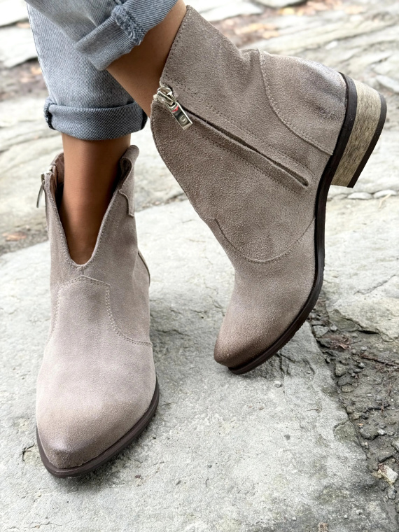 Kowbojki damskie OLEKSY ze skóry naturalnej Polskiej produkcji