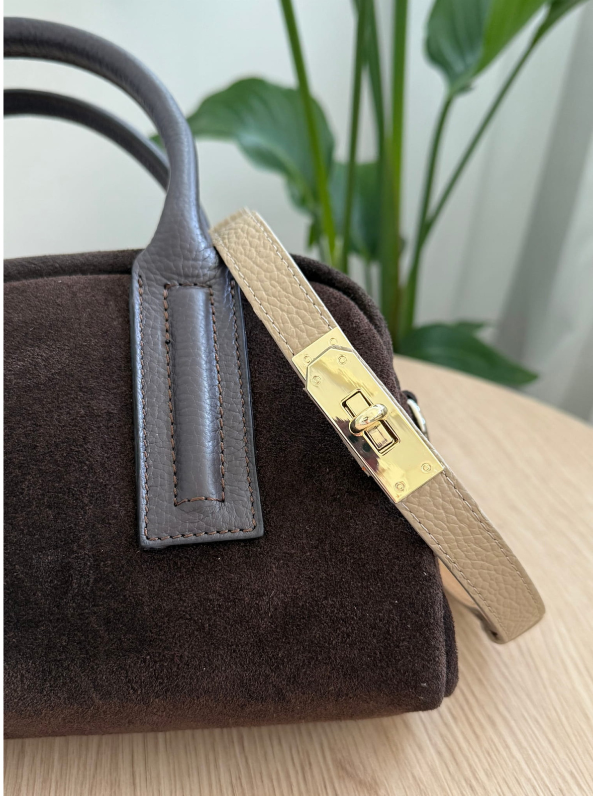 Beżowy Pasek damski ze skóry naturalnej