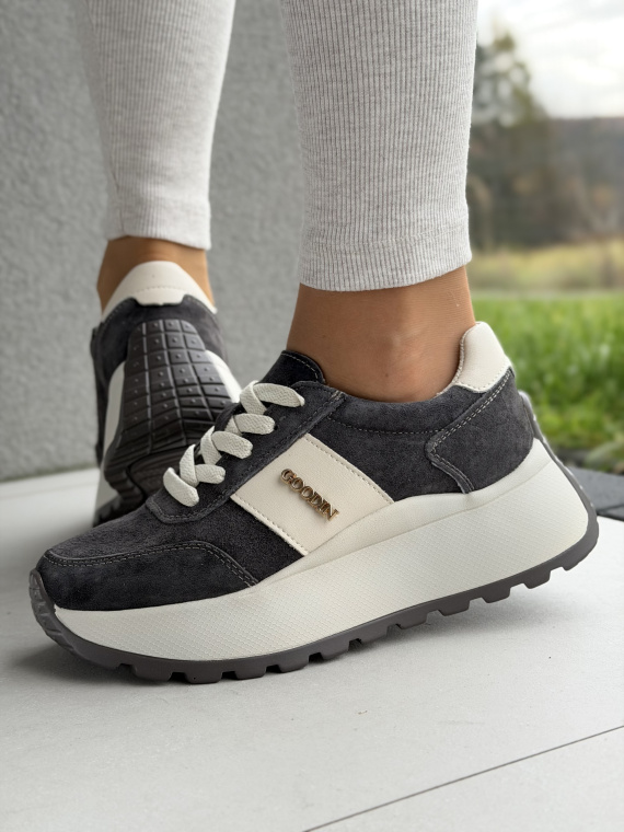 Sneakersy ze skóry naturalnej – nowoczesny komfort w miejskim stylu