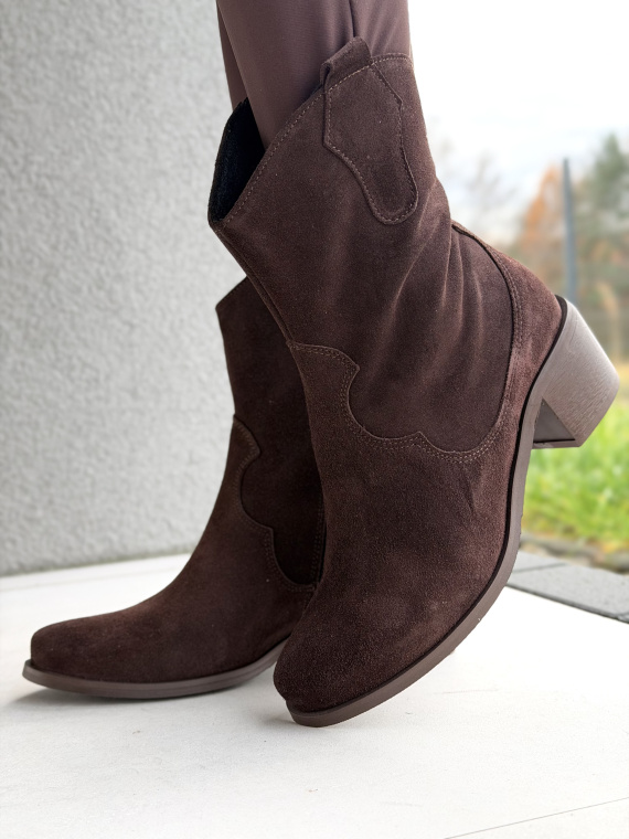 OLEKSY – wyjątkowe botki z naturalnej skóry, stworzone w Polsce