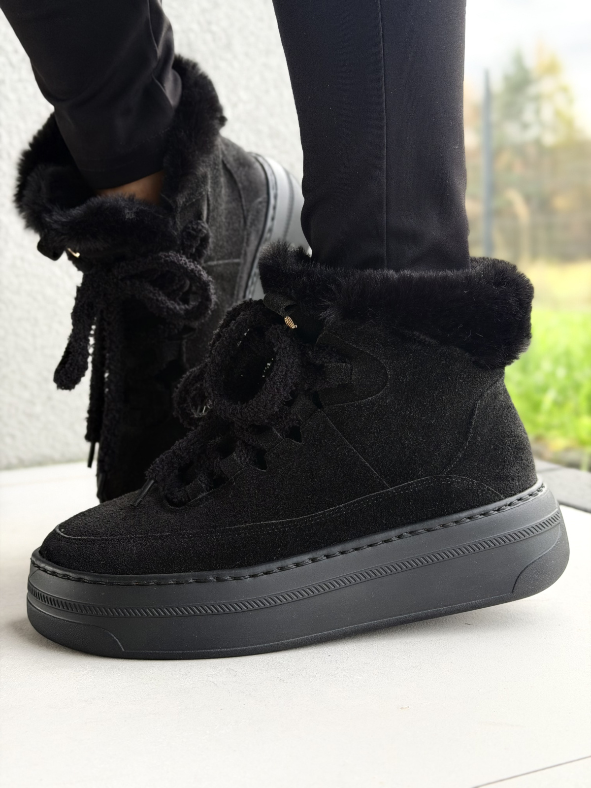 NATURALNA SKÓRA, POLSKA JAKOŚĆ - ŚNIEGOWCE OLEKSY