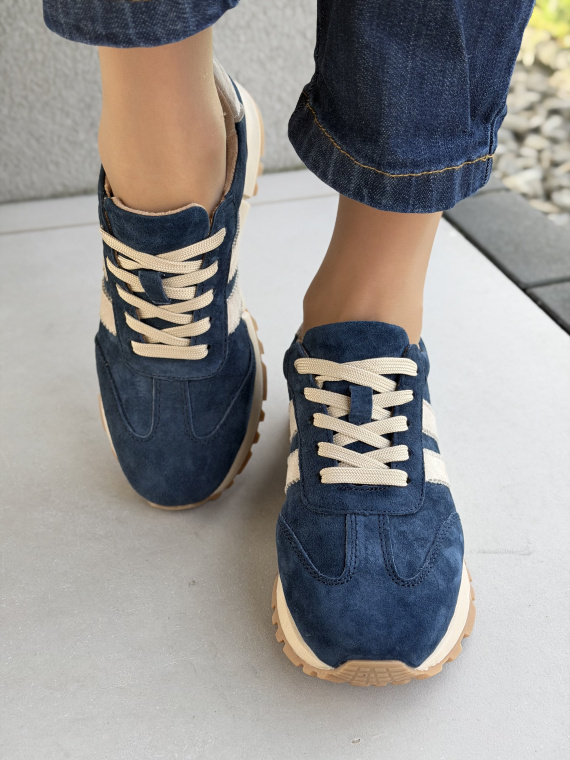 Sneakersy ze skóry naturalnej – luksus na co dzień