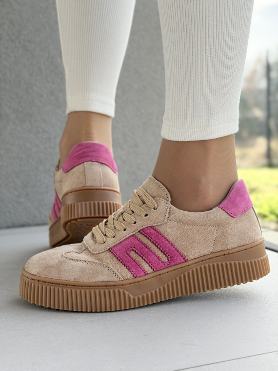 Sneakersy ze skóry naturalnej – luksus na co dzień