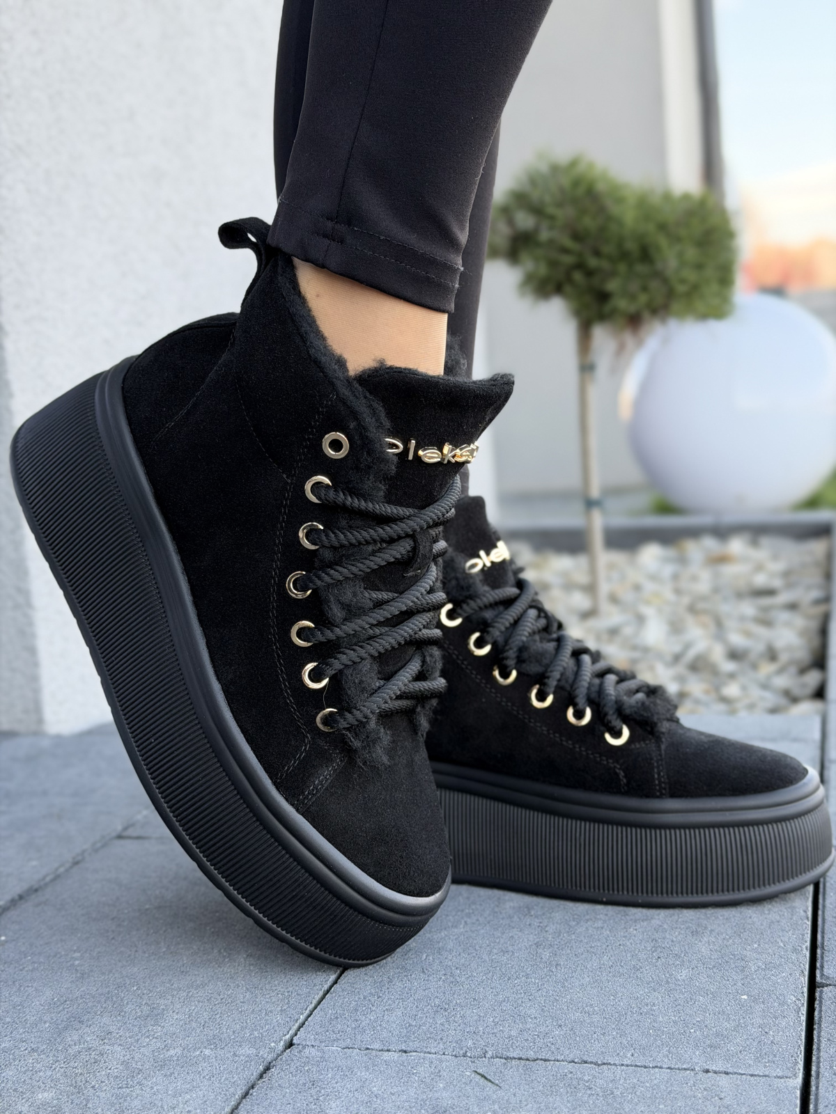 Sneakersy damskie OLEKSY ze skóry naturalnej Polskiej produkcji