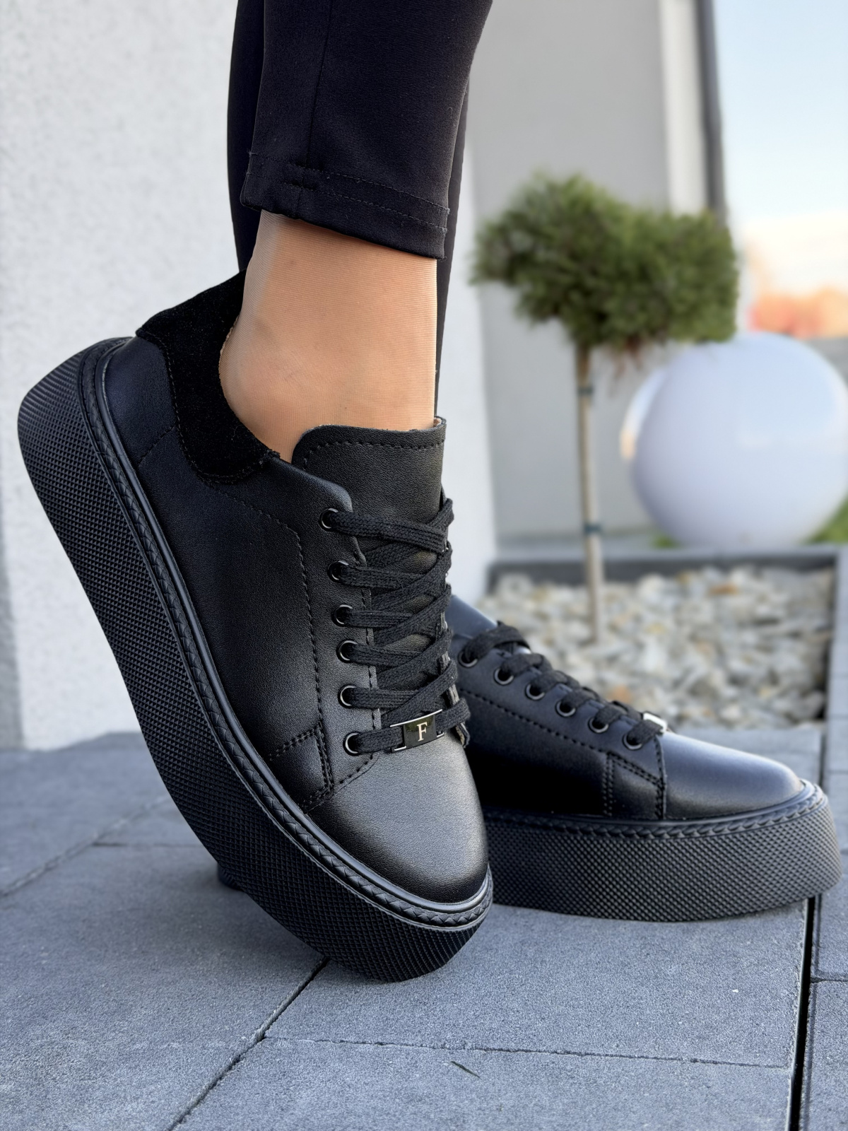 Sneakersy damskie ze skóry naturalnej