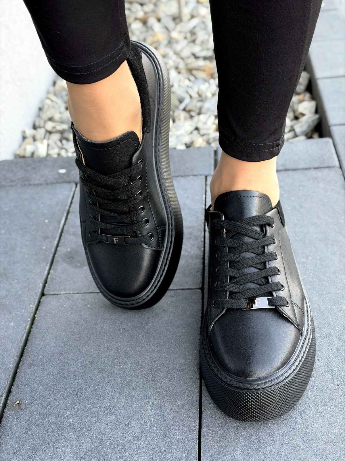 Sneakersy damskie ze skóry naturalnej