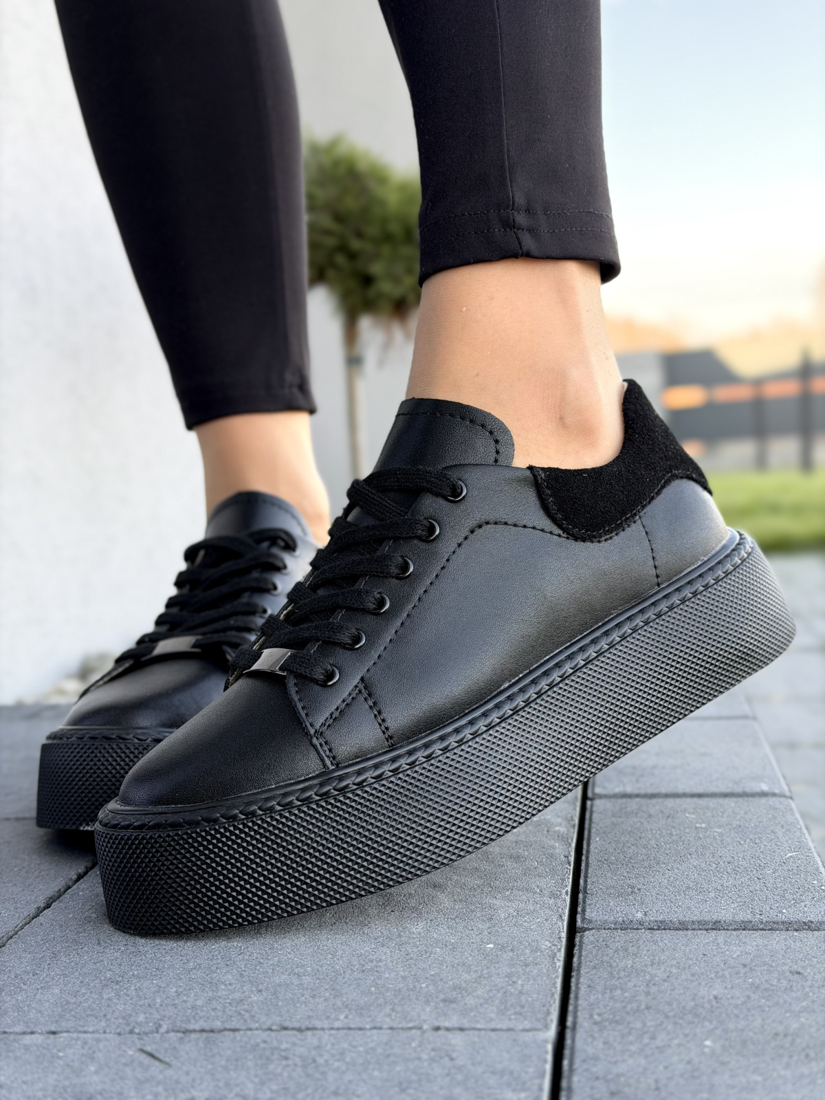 Sneakersy damskie ze skóry naturalnej