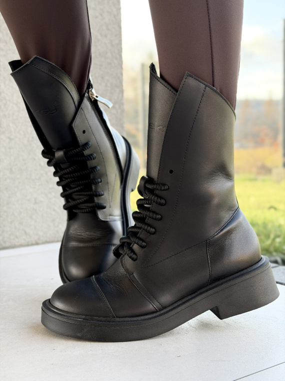 Czarne botki OLEKSY ze skóry naturalnej Polskiej produkcji