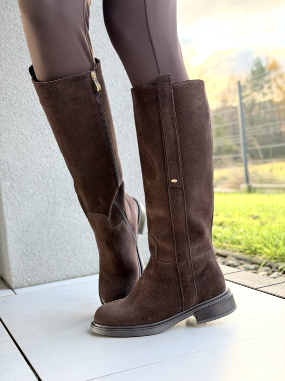 Brązowe kozaki ze skóry naturalnej OLEKSY – polska jakość i styl