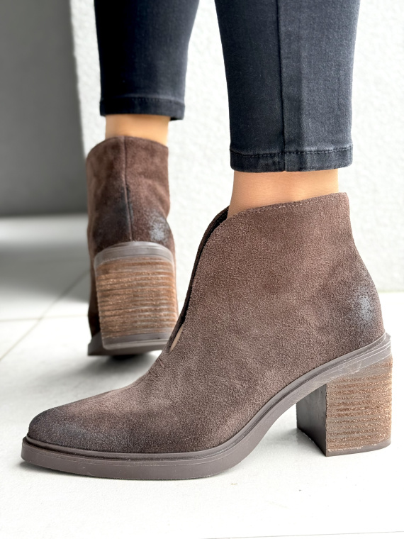 Brązowe kowbojki OLEKSY ze skóry naturalnej Polskiej produkcji