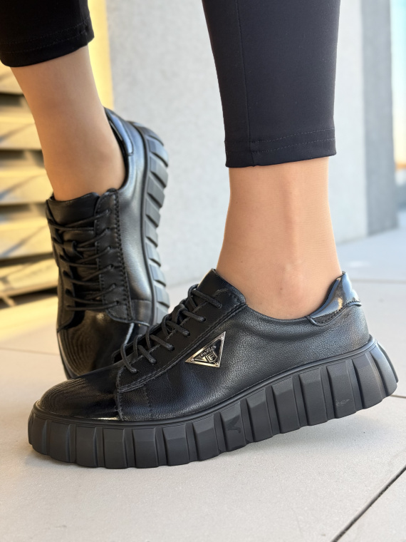 Stylowe sneakersy ze Skóry Naturalnej