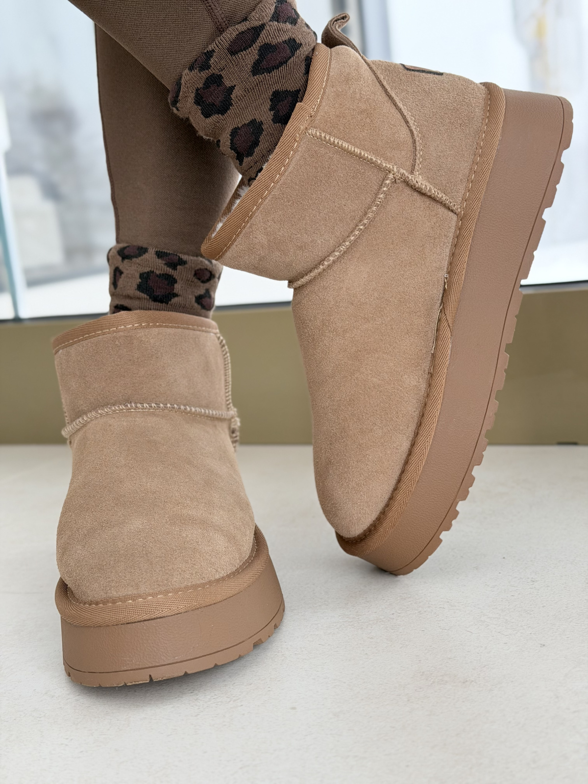 Śniegowce ze skóry naturalnej – ciepło, styl i luksus w jednym