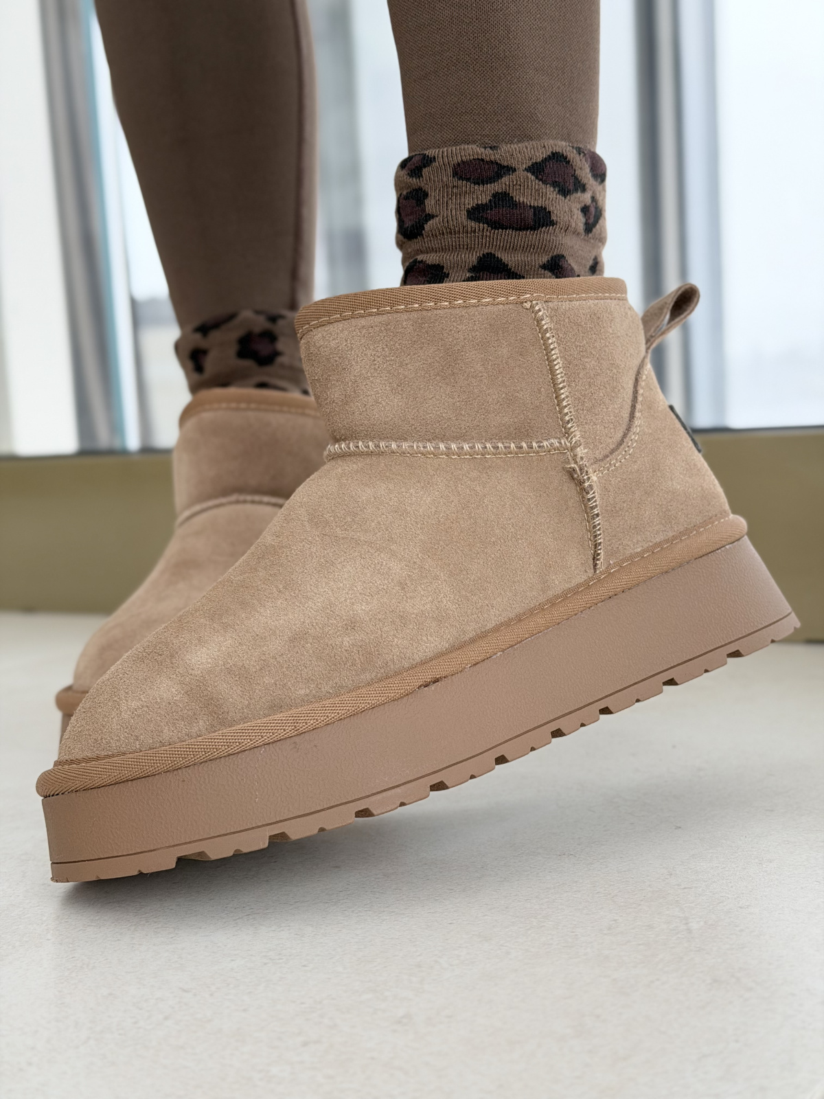 Śniegowce ze skóry naturalnej – ciepło, styl i luksus w jednym