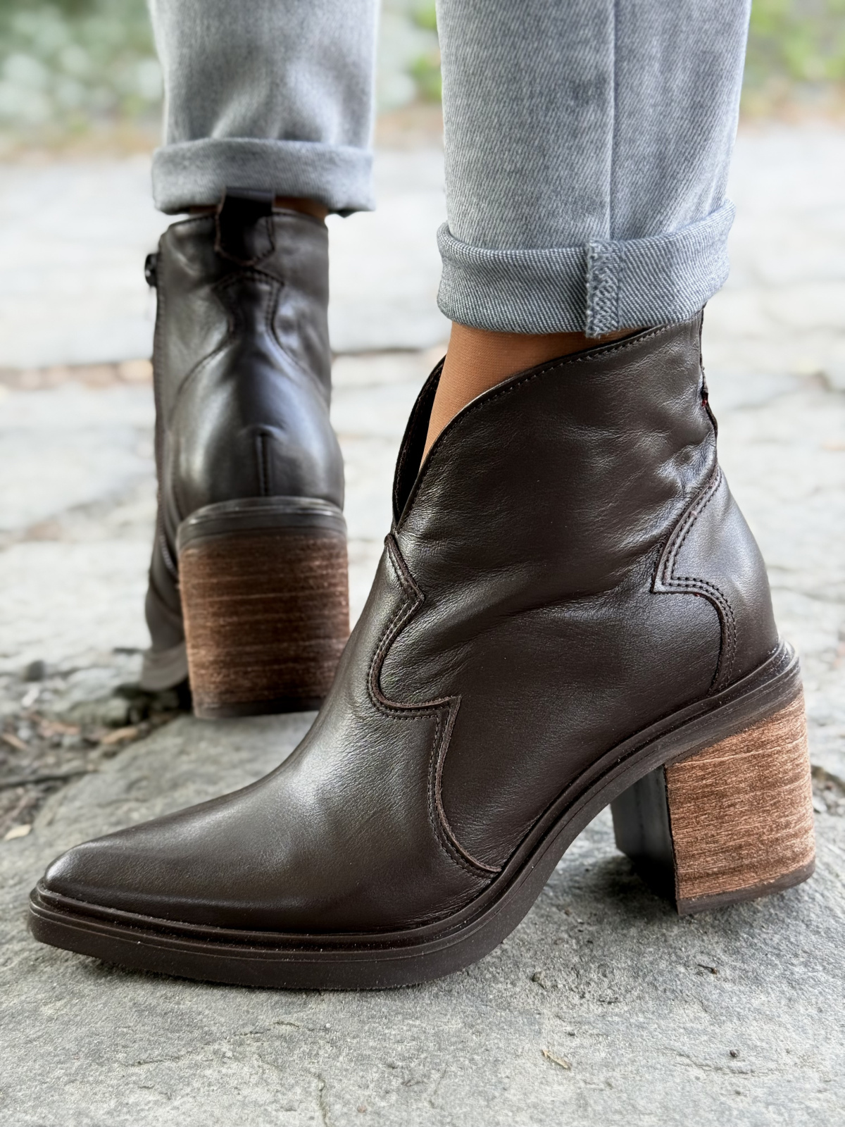 Brązowe kowbojki ze skóry naturalnej OLEKSY – polska jakość i styl