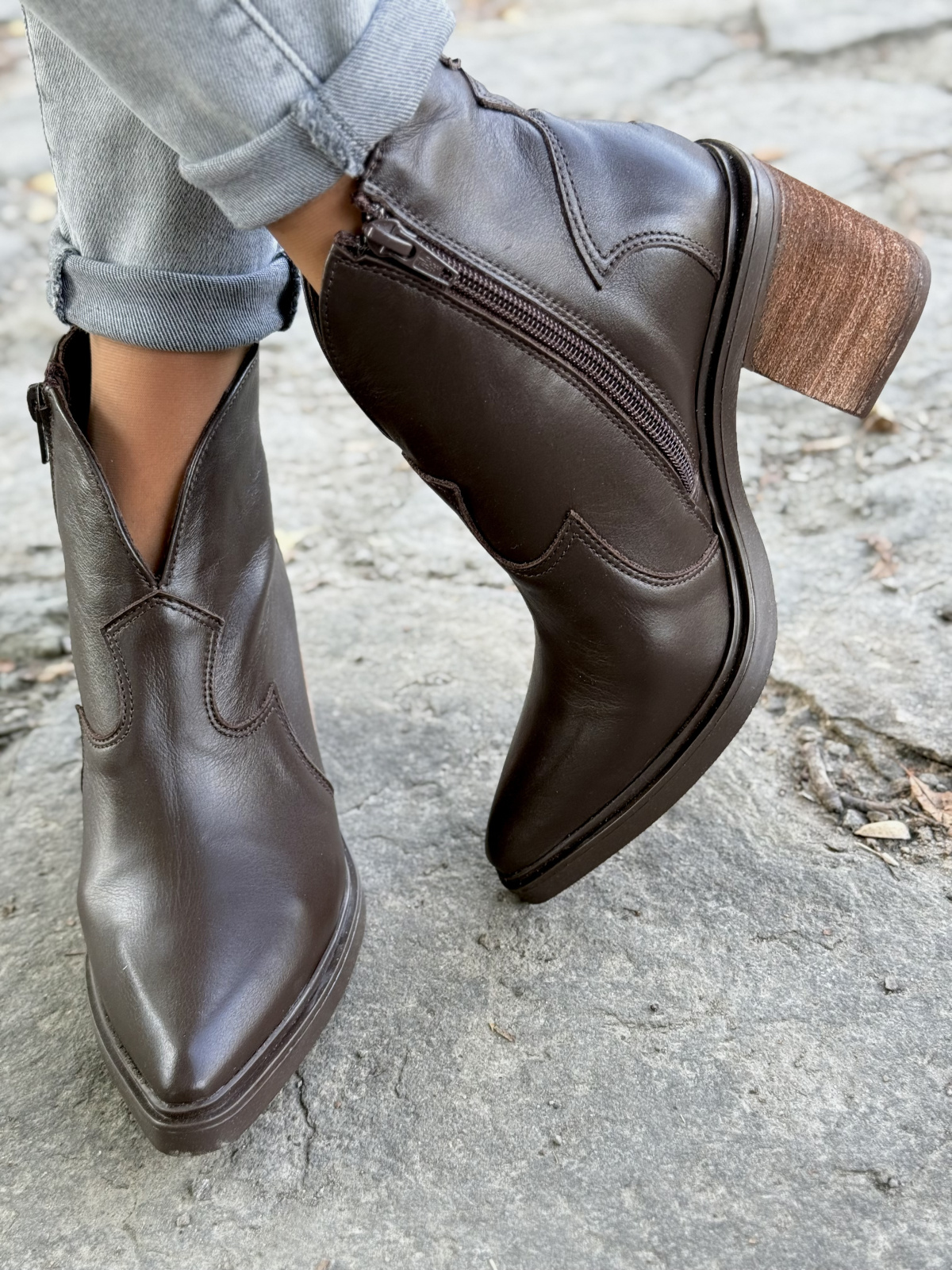 Brązowe kowbojki ze skóry naturalnej OLEKSY – polska jakość i styl