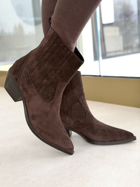 Brązowe kowbojki ze skóry naturalnej OLEKSY – polska jakość i styl