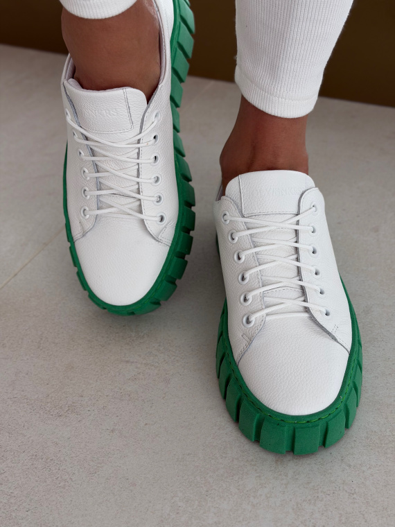 Sneakersy OLEKSY z naturalnej skóry – styl i komfort na co dzień