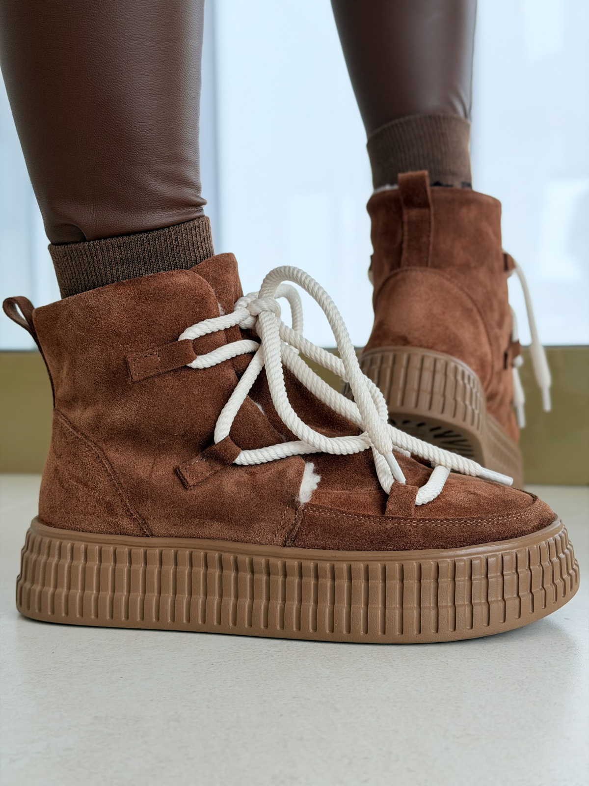 Naturalna skóra, polska produkcja – śniegowce OLEKSY