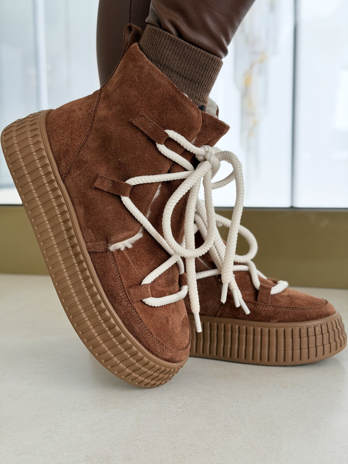 Naturalna skóra, polska produkcja – śniegowce OLEKSY