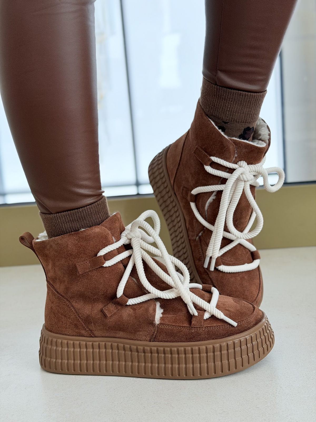 Naturalna skóra, polska produkcja – śniegowce OLEKSY