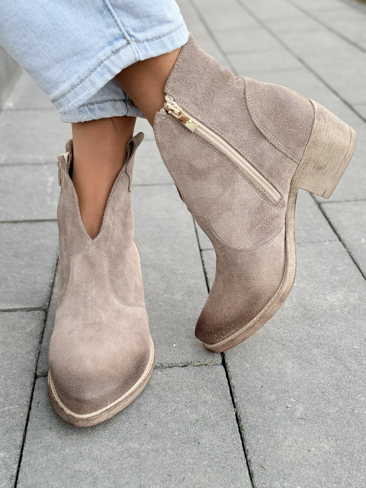 Kowbojki ze skóry naturalnej OLEKSY – polska jakość i styl