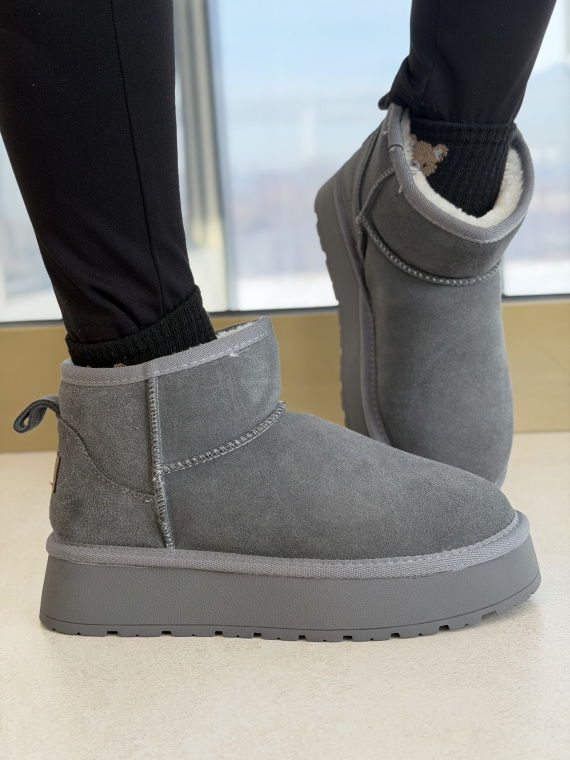 Śniegowce z Naturalnej Skóry – Ciepło, Styl i Komfort w Jednym