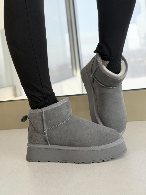 Śniegowce z Naturalnej Skóry – Ciepło, Styl i Komfort w Jednym