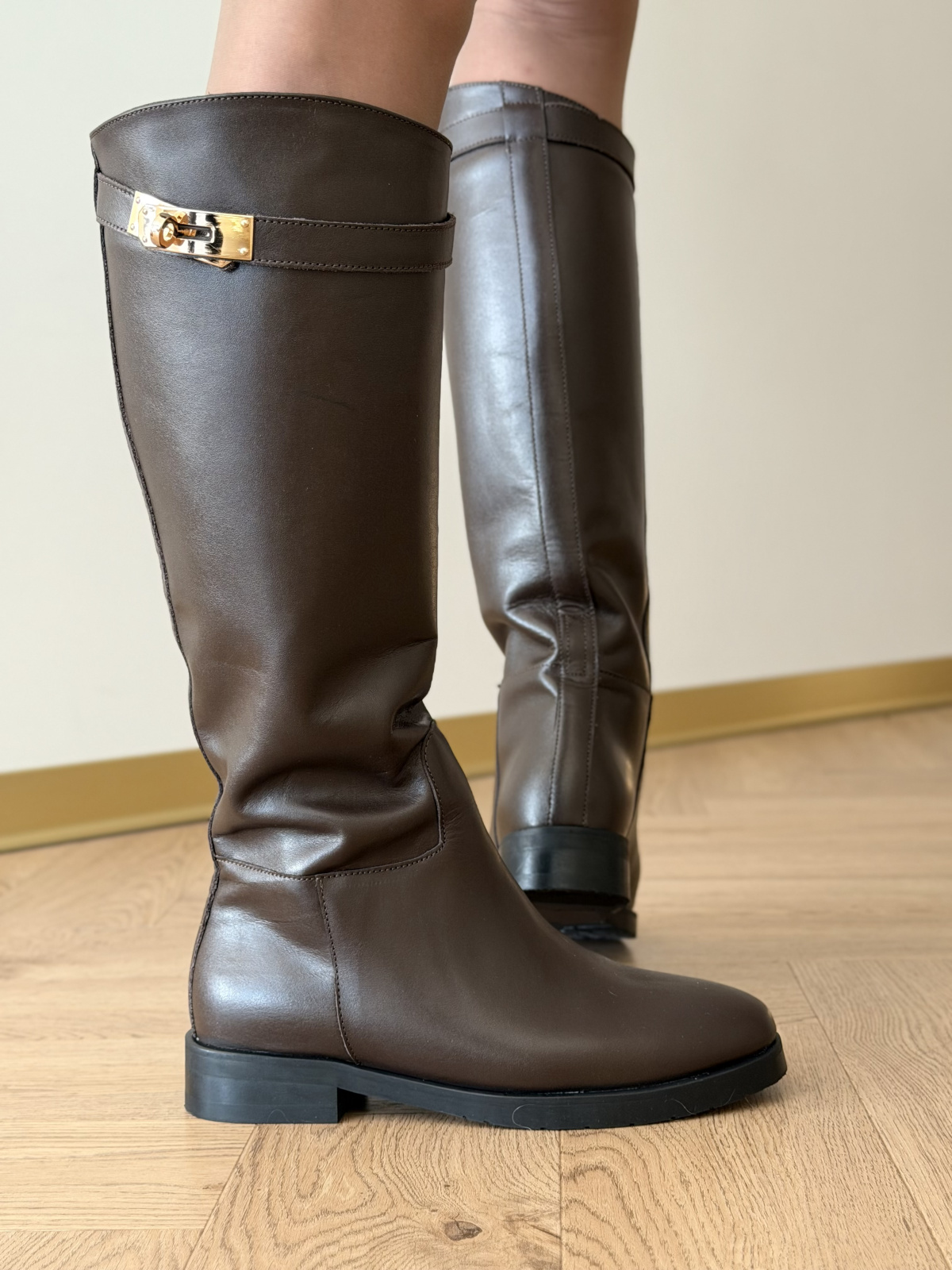 Brązowe kozaki ze skóry naturalnej OLEKSY – polska jakość i styl