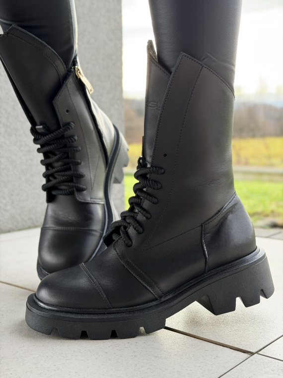 Czarne botki OLEKSY ze skóry naturalnej Polskiej produkcji